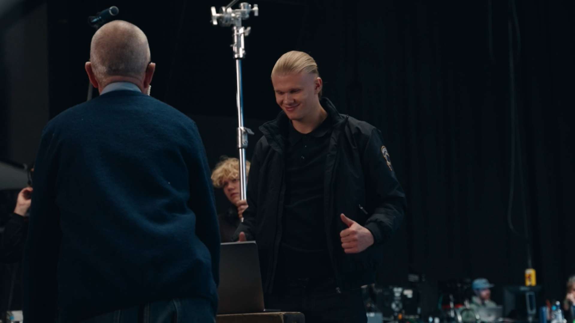 送开拓者两 送开拓者两