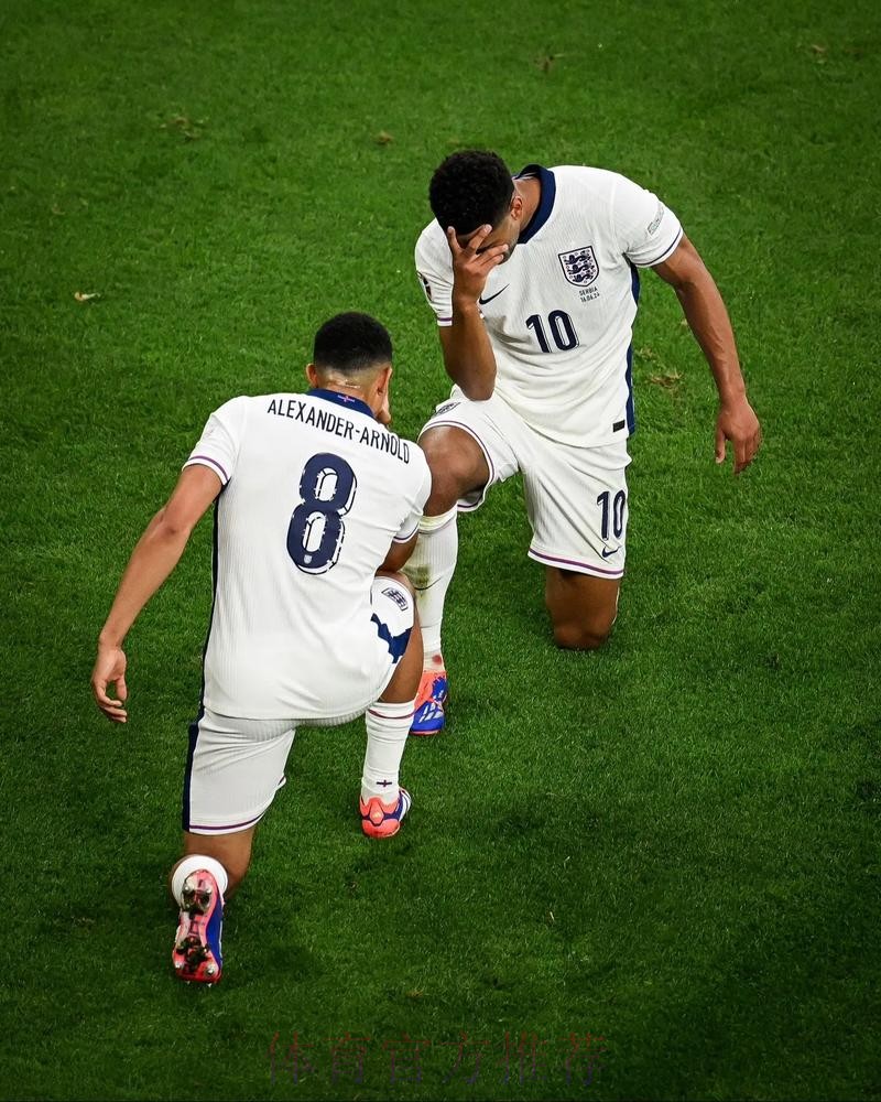 阿斯：在阿诺德的转会中 贝林厄姆发挥了重要作用